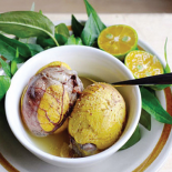 1-qua-trung-vit-lon-bao-nhieu-calo-long-do-trung-vit-lon-bao-nhieu-calo
